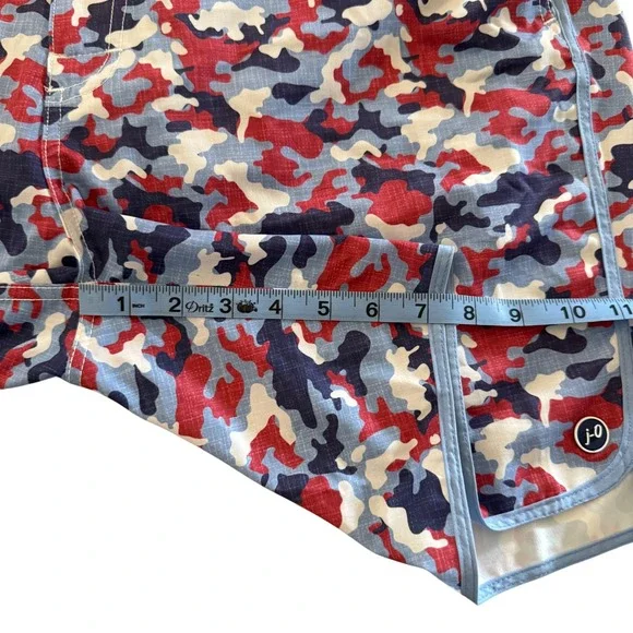 Johnnie-O Hidden Camo Swim Trunks XL Mesh Lined Red White Blue - Picture 9 of 10